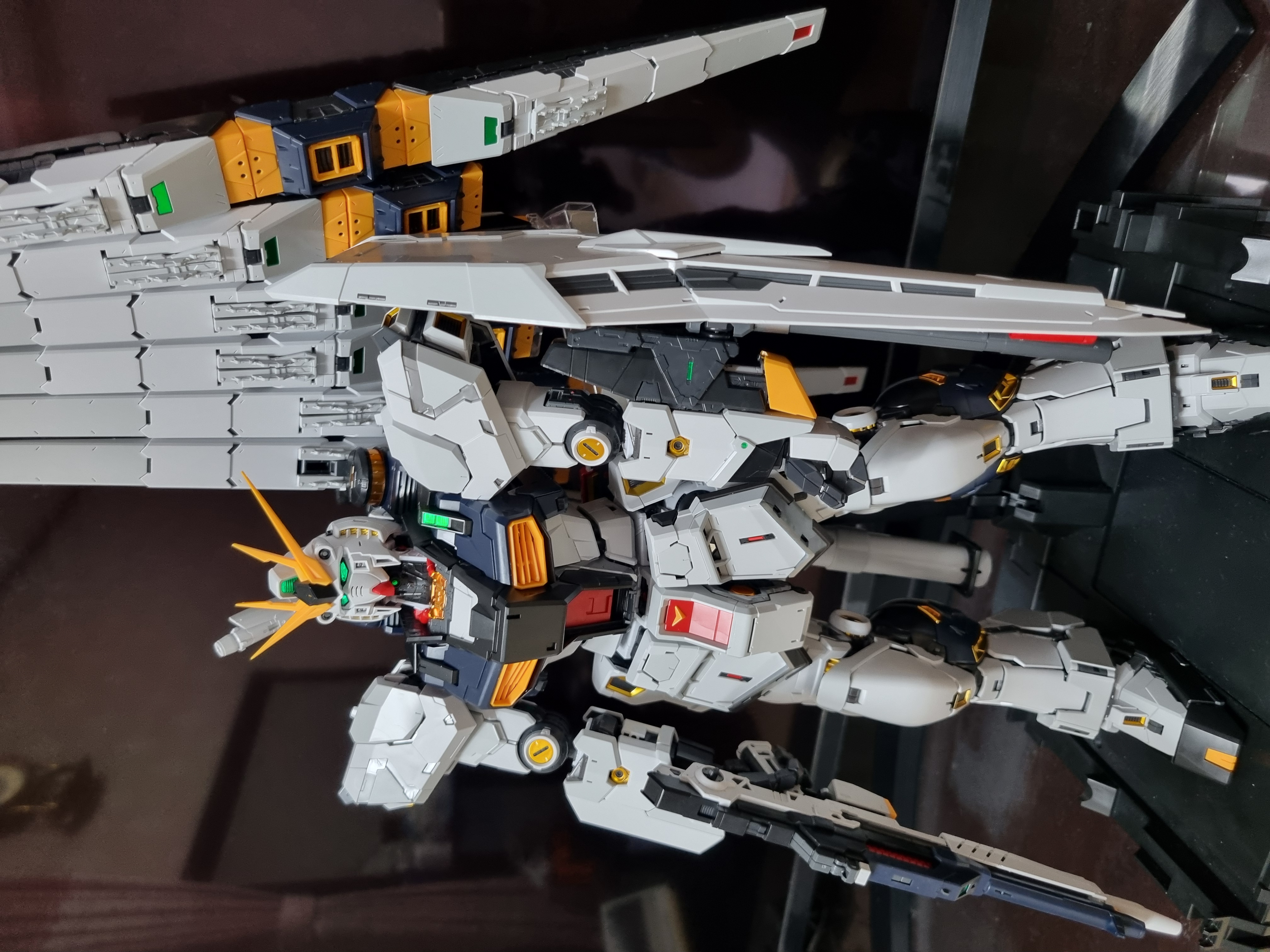 PG Unleashed RX-93 Nu Gundam